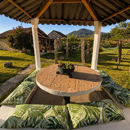 Σπίτι διακοπών Holibai Nova Andurina, Casa Rustica Con Jardin,